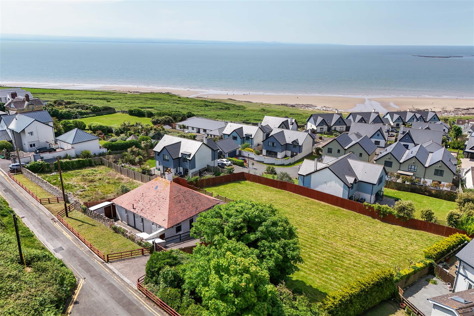 Craig Yr Eos Bungalow, Slon Lane, Ogmore-By-Sea, Vale Of Glamorgan, CF32 0PN